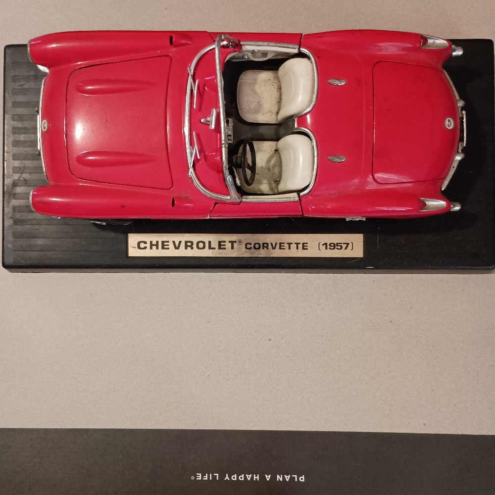 Metal model of 1957 Chevrolet corvette